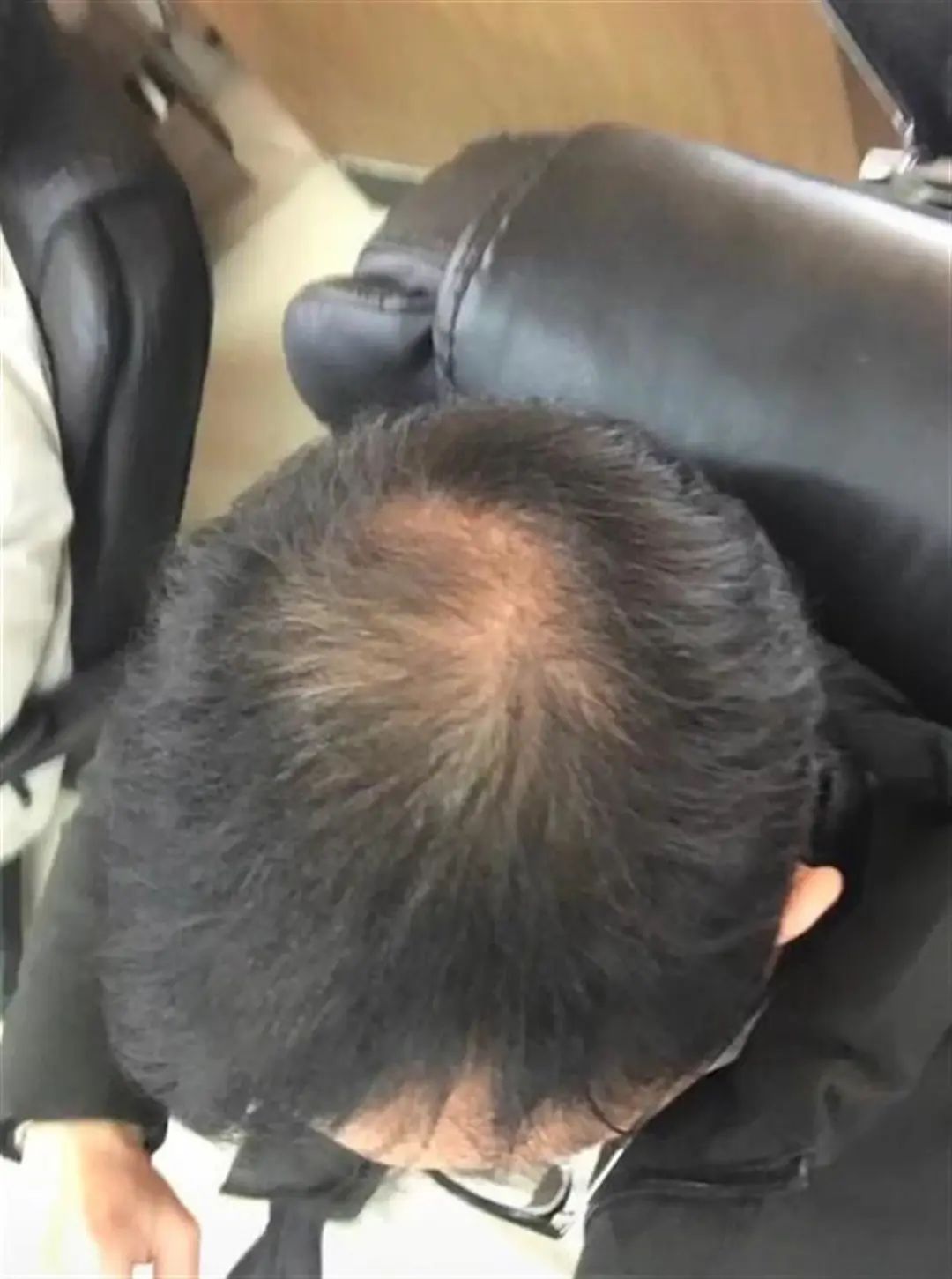 DƬ